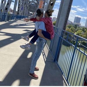 Meet your Posher, Jay